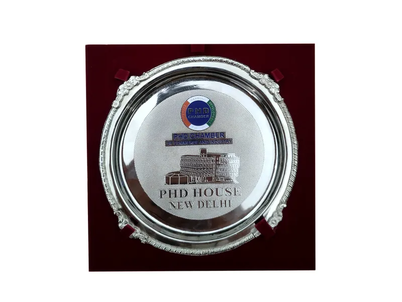 PHD House New Delhi memento presented to BigHaat